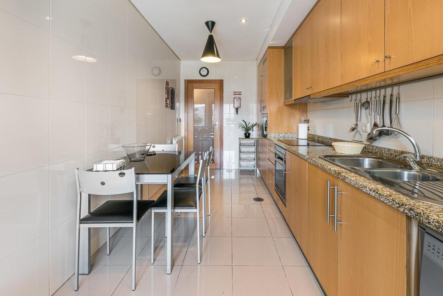 Appartamento Guestready - Luxe Living By The Pool Póvoa de Varzim Esterno foto