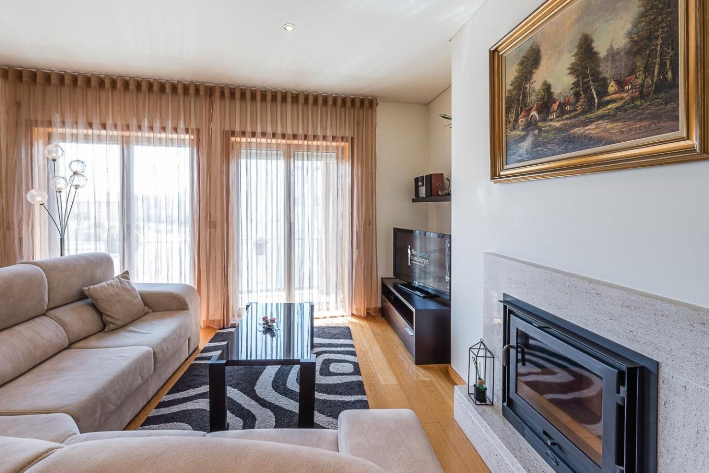Appartamento Guestready - Luxe Living By The Pool Póvoa de Varzim Esterno foto