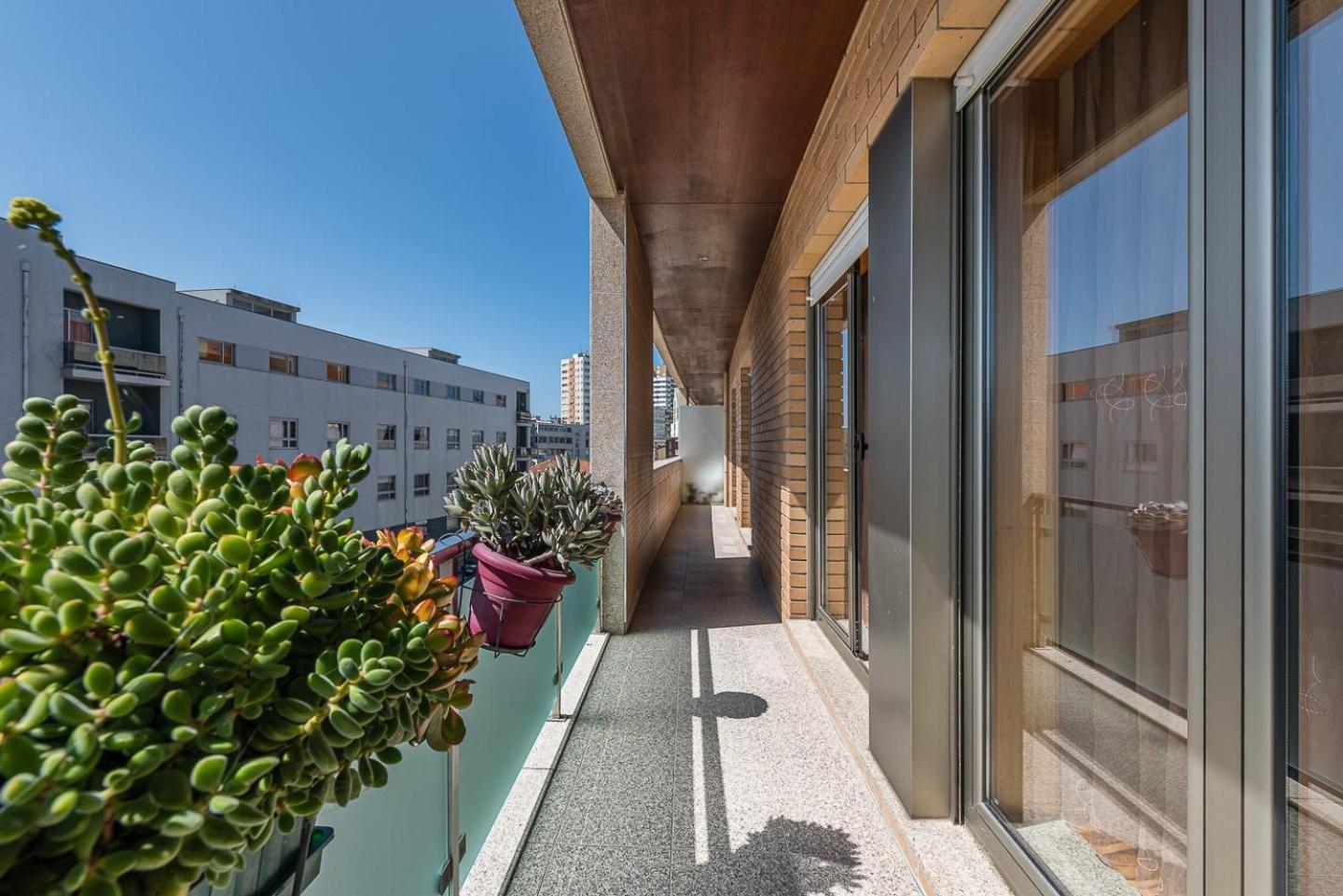 Appartamento Guestready - Luxe Living By The Pool Póvoa de Varzim Esterno foto